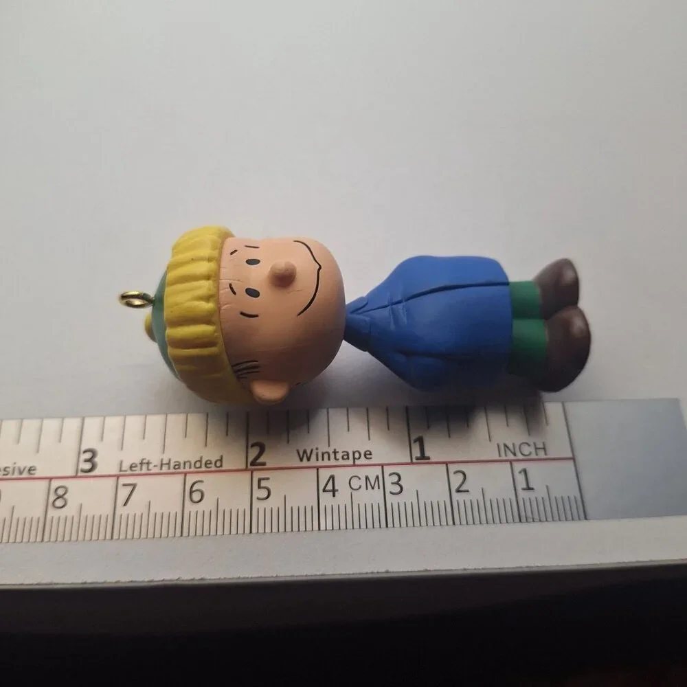 Hallmark Keepsake Ornament Linus Peanuts Charlie Brown Christmas 30th Anniv - Picture 2 of 13